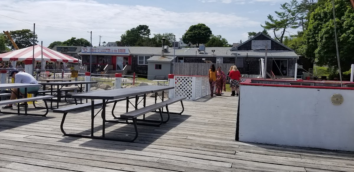 Abbott's Lobster in the Rough - Noank, CT Waterfront | On The Water ...